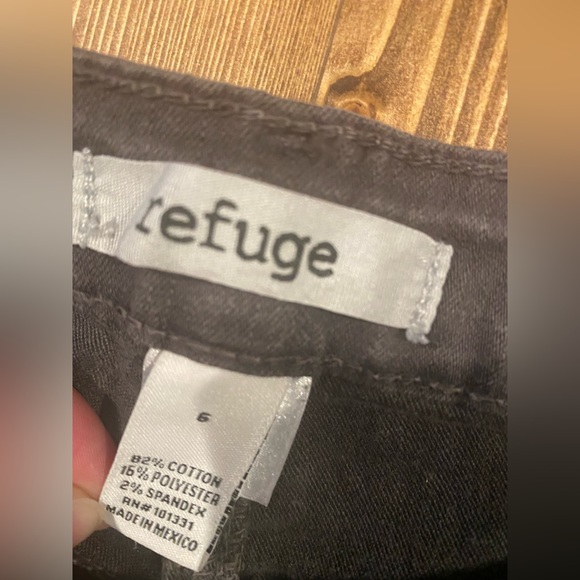 Gray Denim Pants - Picture 3 of 3